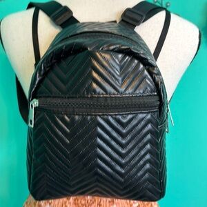 Chevron Patterned Black Backpack- like new
